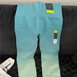 Tek Gear women’s ' Ombre Aqua Athletic Leggings